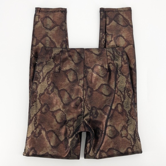 MOTHER Looker Snake Texture High Waist Skinny Pant - Picture 9 of 12